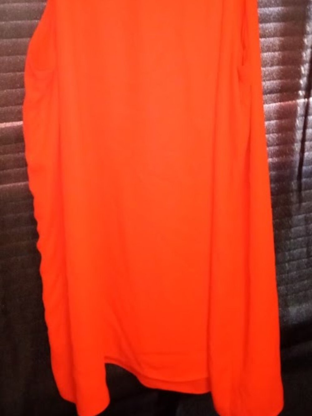 VINCE CAMUTO Fully Lined Tank RED spaghetti straps Large - Picture 3 of 4